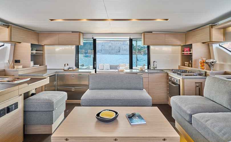 Lagoon 51