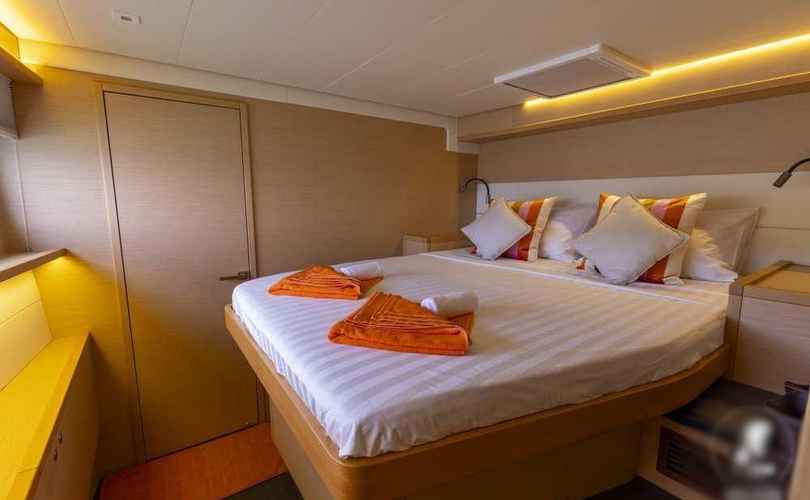 Photo Lagoon 52 Fly (2018)