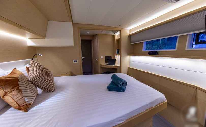 Photo Lagoon 52 Fly (2018)