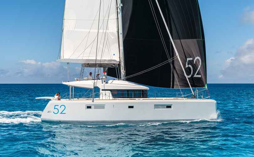 Photo Lagoon 52 Fly (2018)