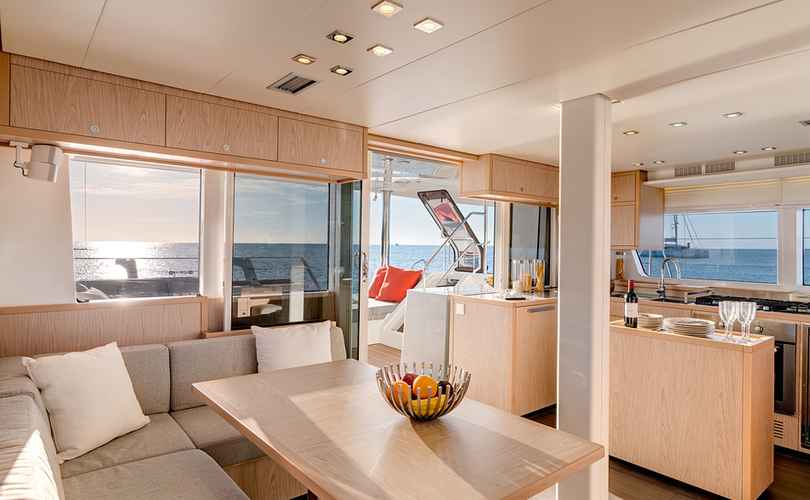 Lagoon 52 Fly