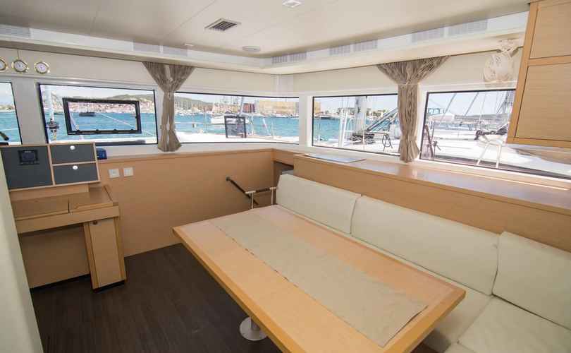 Lagoon 52 Fly