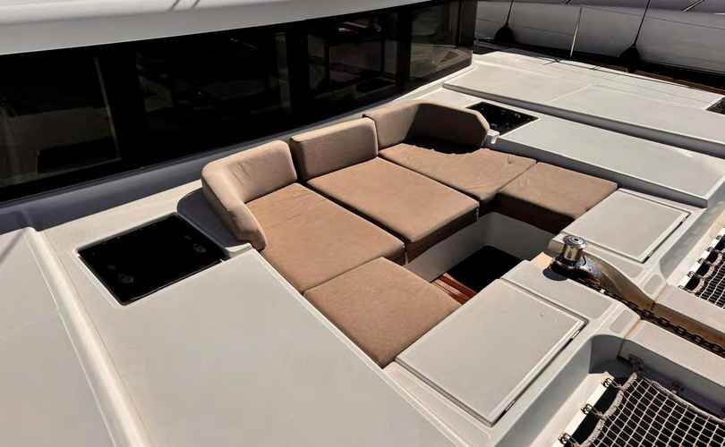 Photo Lagoon 52 Fly (2021)