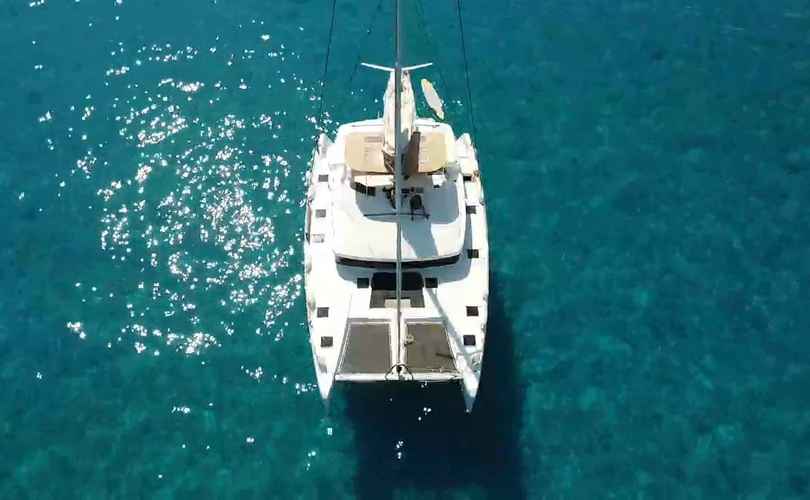 Photo Lagoon 52 Fly (2021)