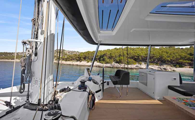 Lagoon 55