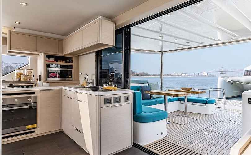 Lagoon 55