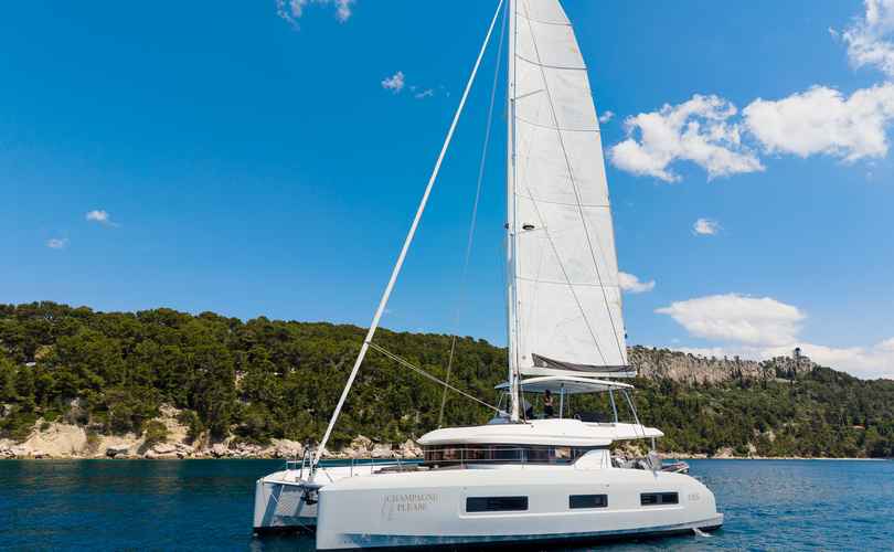 Lagoon 55