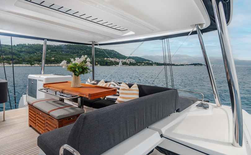 Lagoon 55