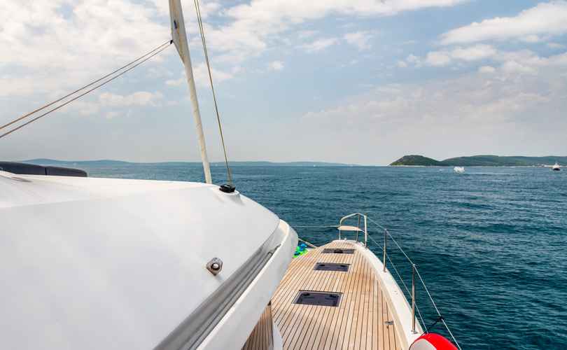 Lagoon 55