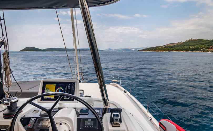 Lagoon 55