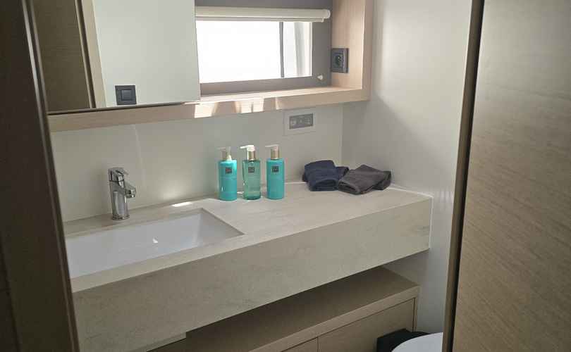 Photo Lagoon 55 (2024)