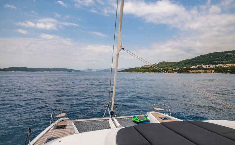 Lagoon 55