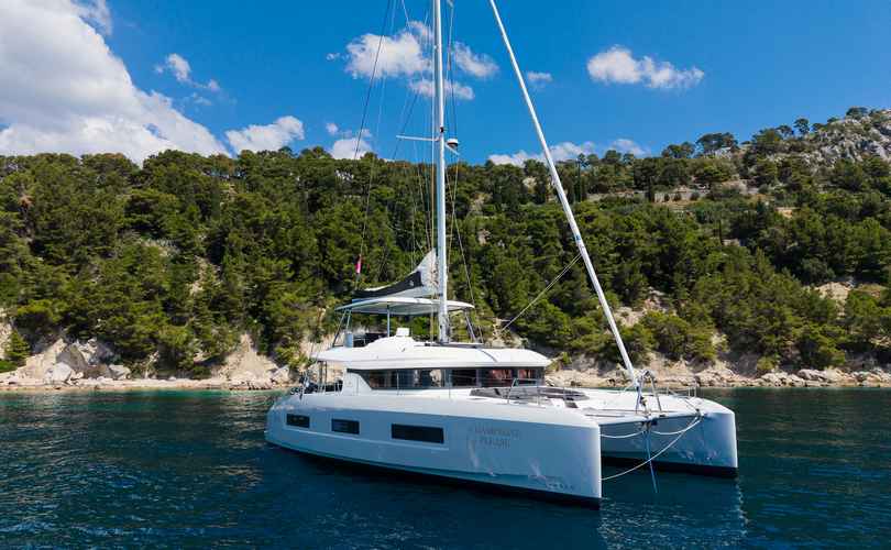 Lagoon 55