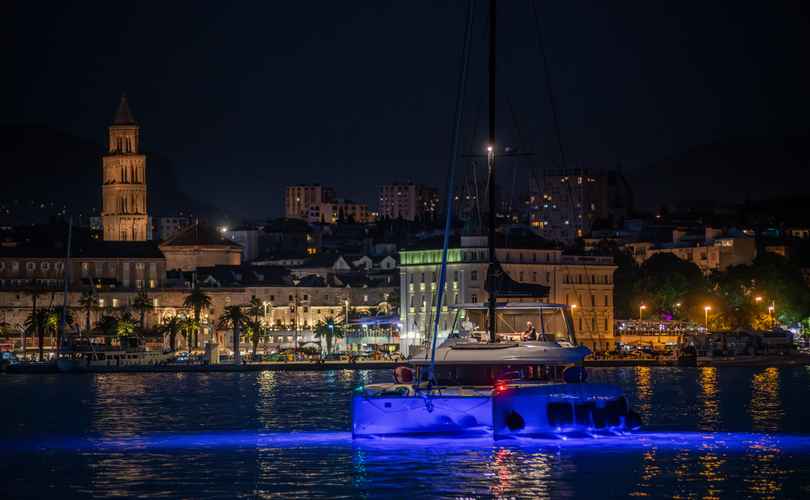 Lagoon 55