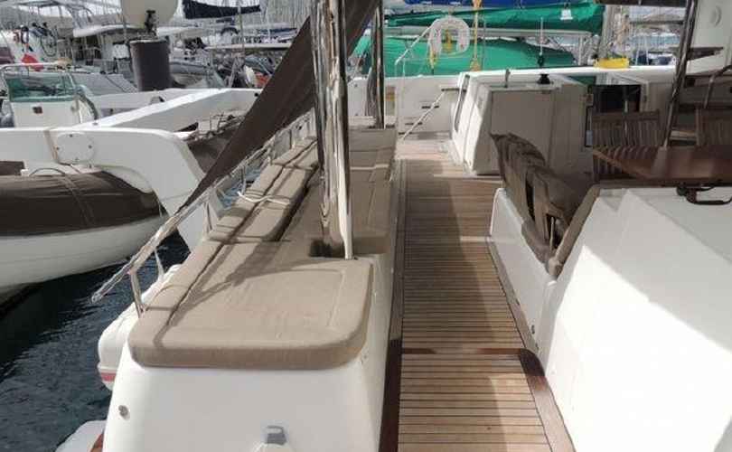 Lagoon 560