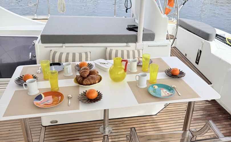 Lagoon 570