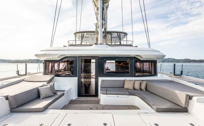 Lagoon 60