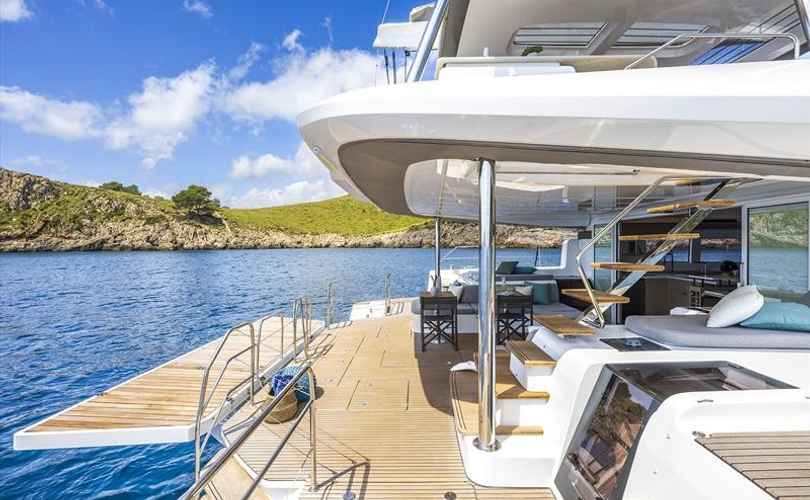 Photo Lagoon 60 (2026)