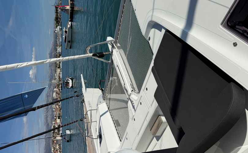 Photo Lagoon 60 (2025)