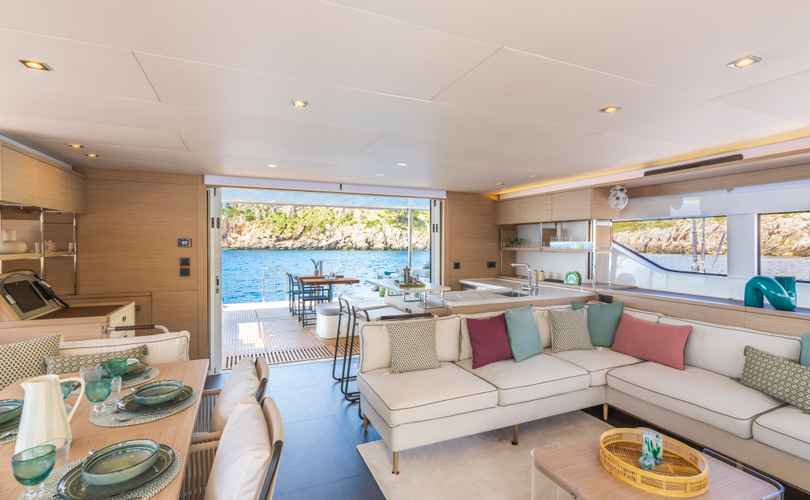 Photo Lagoon 60 (2026)