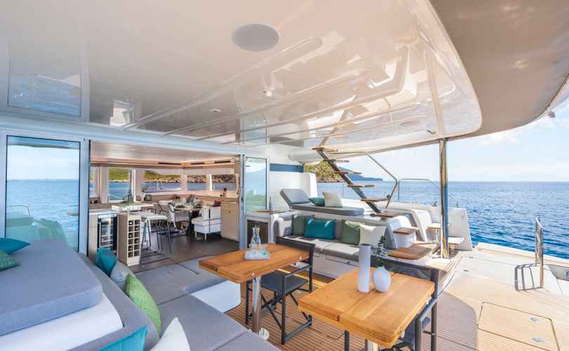 Photo Lagoon 60 (2026)