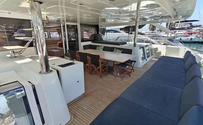 Lagoon 620