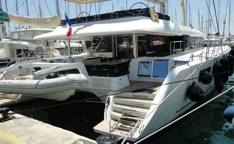 Lagoon 620