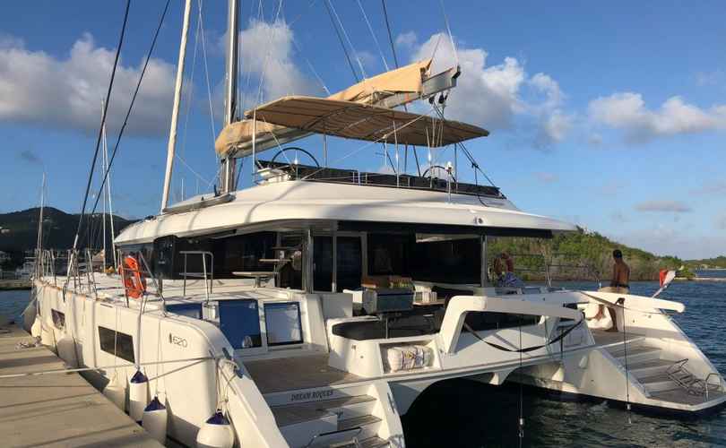 Lagoon 620