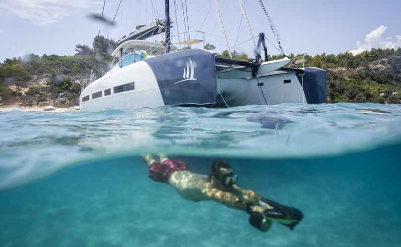 Lagoon Seventy 7