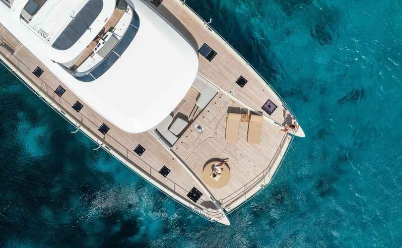 Lagoon Seventy 8