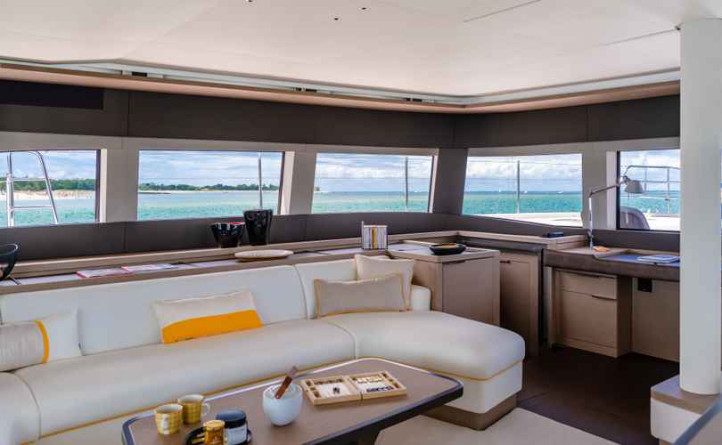 Photo Lagoon Sixty 5 (2026)