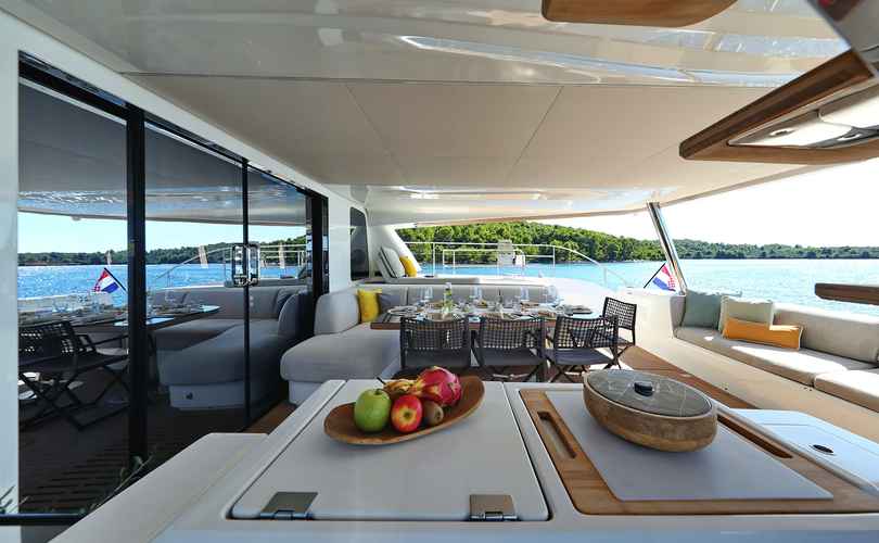 Photo Lagoon Sixty 7 (2023)