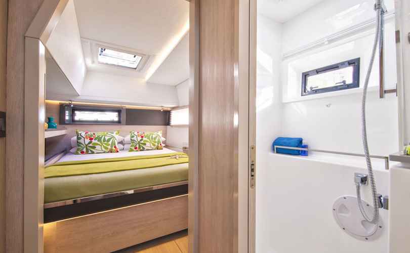 Photo Leopard 45 (Classic)