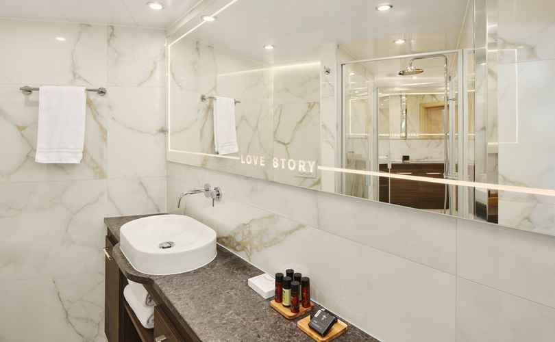 Photo Love Story (2021)