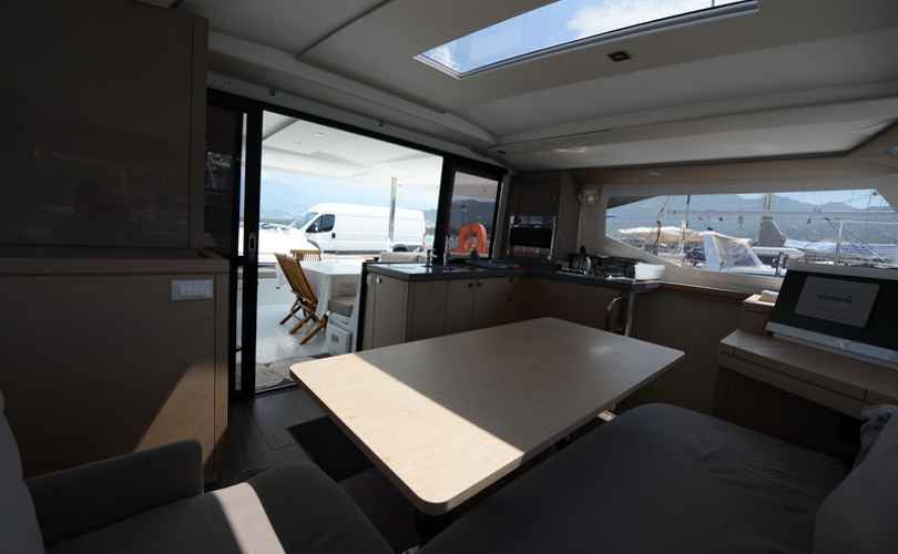 Lucia 40