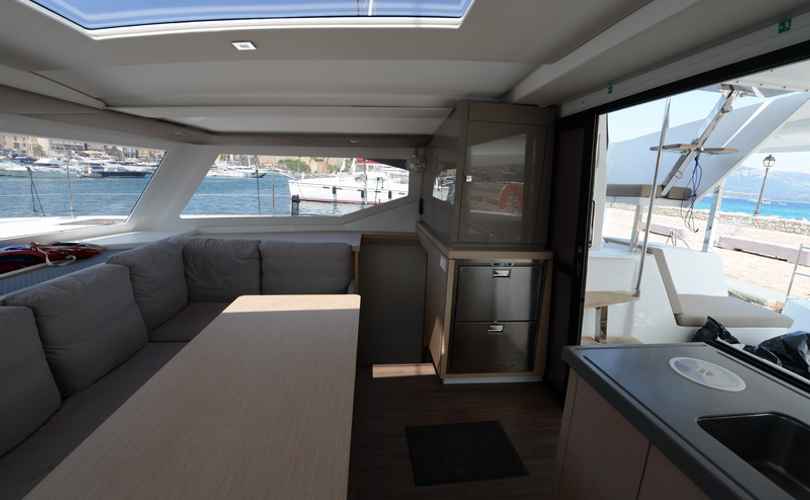 Lucia 40