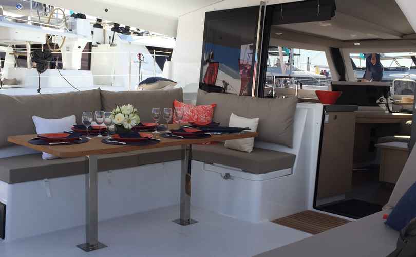 Lucia 40