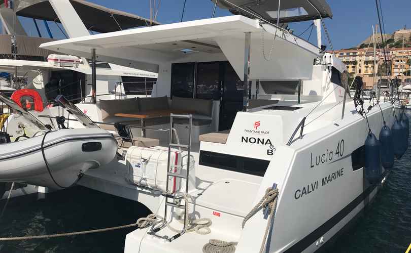 Lucia 40