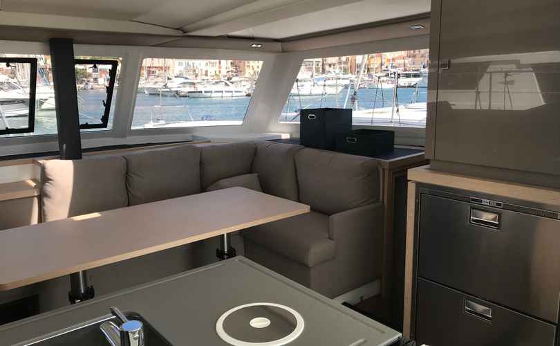 Lucia 40