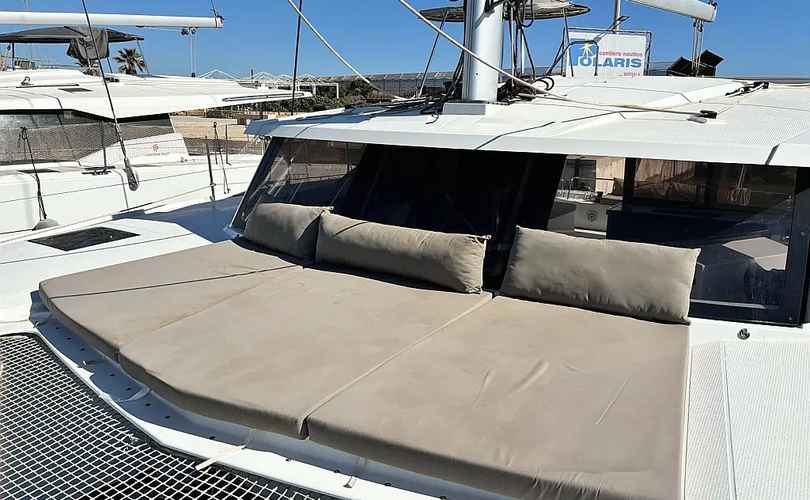 Lucia 40