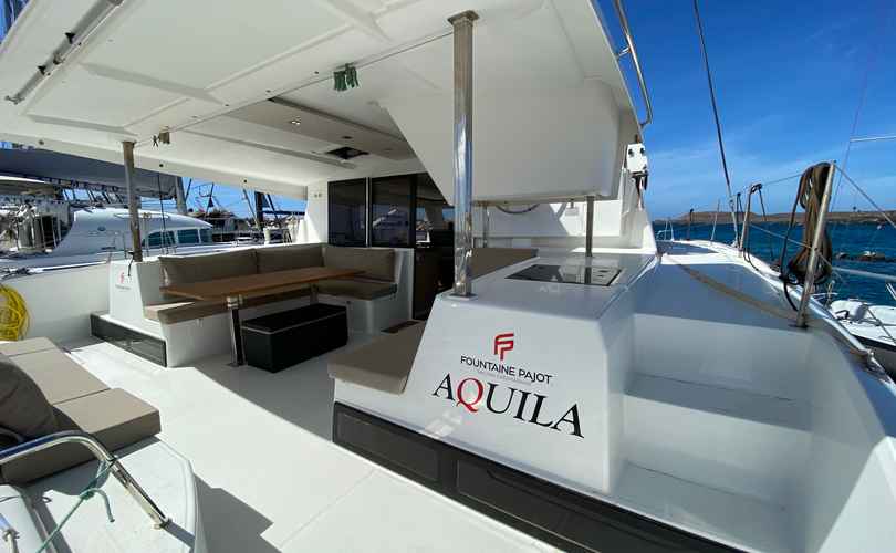 Lucia 40