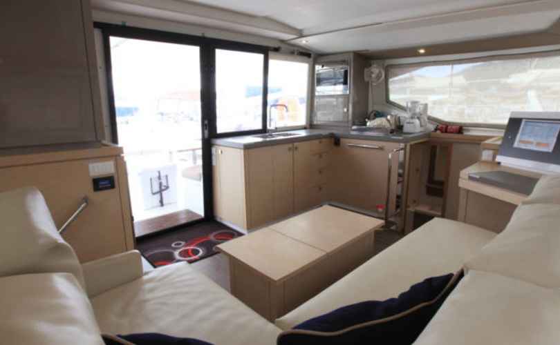 Lucia 40