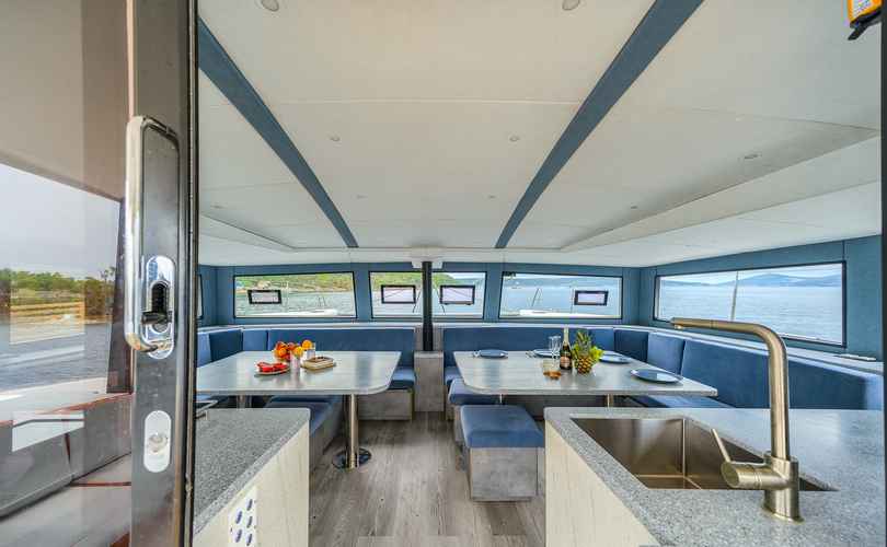 Photo Luna 47 Power (2023)