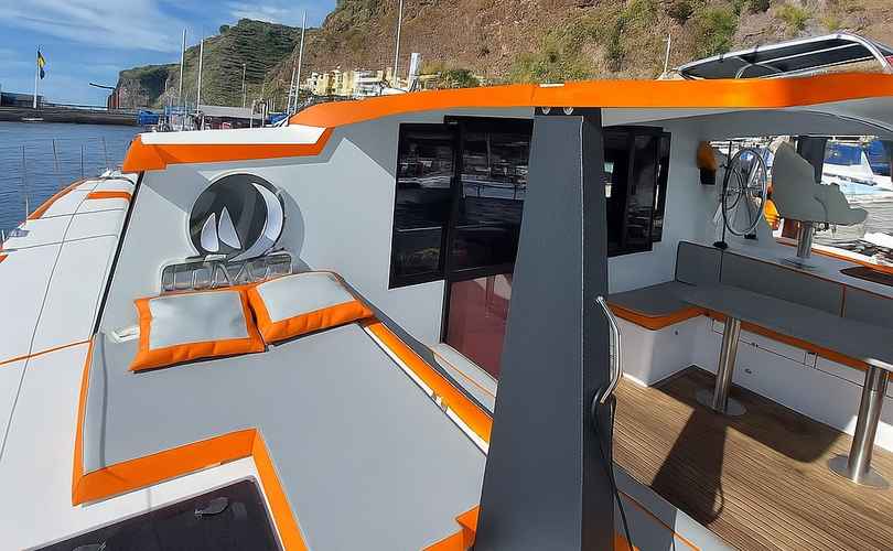 Photo Luna 47 Power (2023)