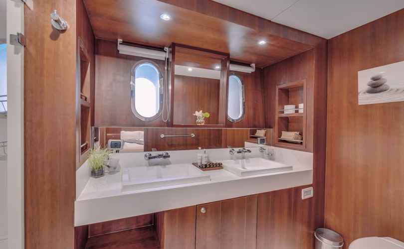 Photo Seven Spices (2011)