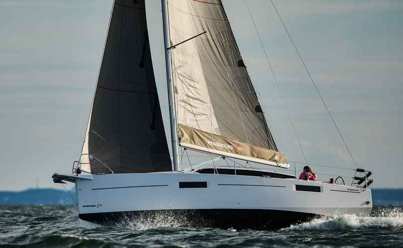 Maxus 35