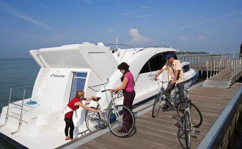 Photo Minuetto 6+ (2009)