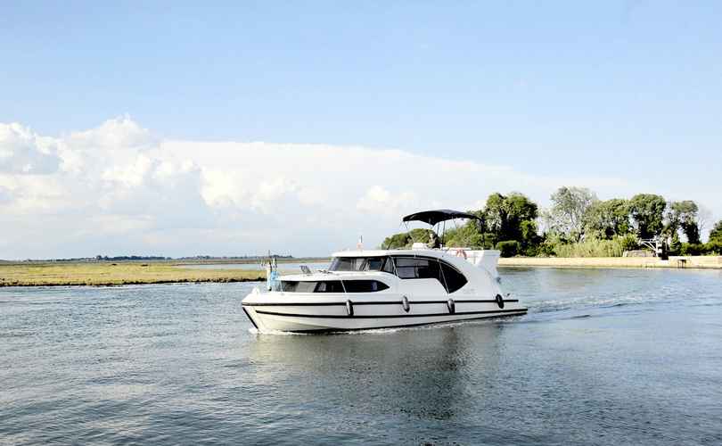 Photo Minuetto 6+ (2010)