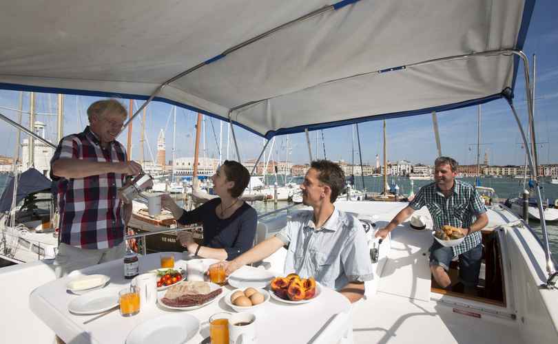 Photo Minuetto 6+ (2011)