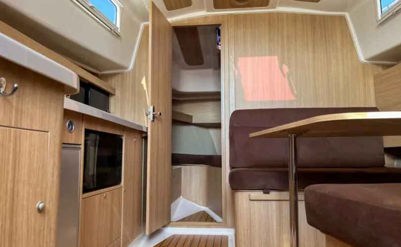 Photo Nexus Revo 870 (2021)